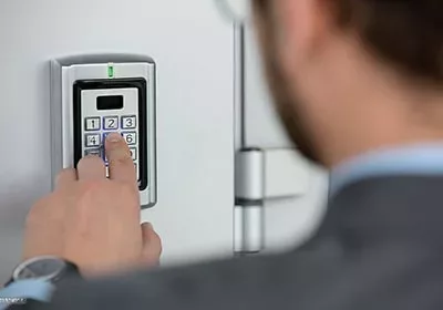 keypad door entry systems uk